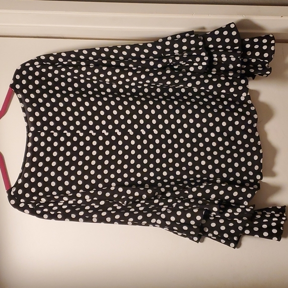 ROMACCI Black & White pocka dot shirt with ruffle arms - Picture 5 of 12